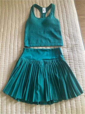 all in motion Emerald Green Racerback Crop Tank (S) & Pleated Skirt (XS)